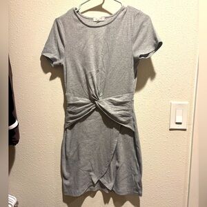 Great short dress with twist front